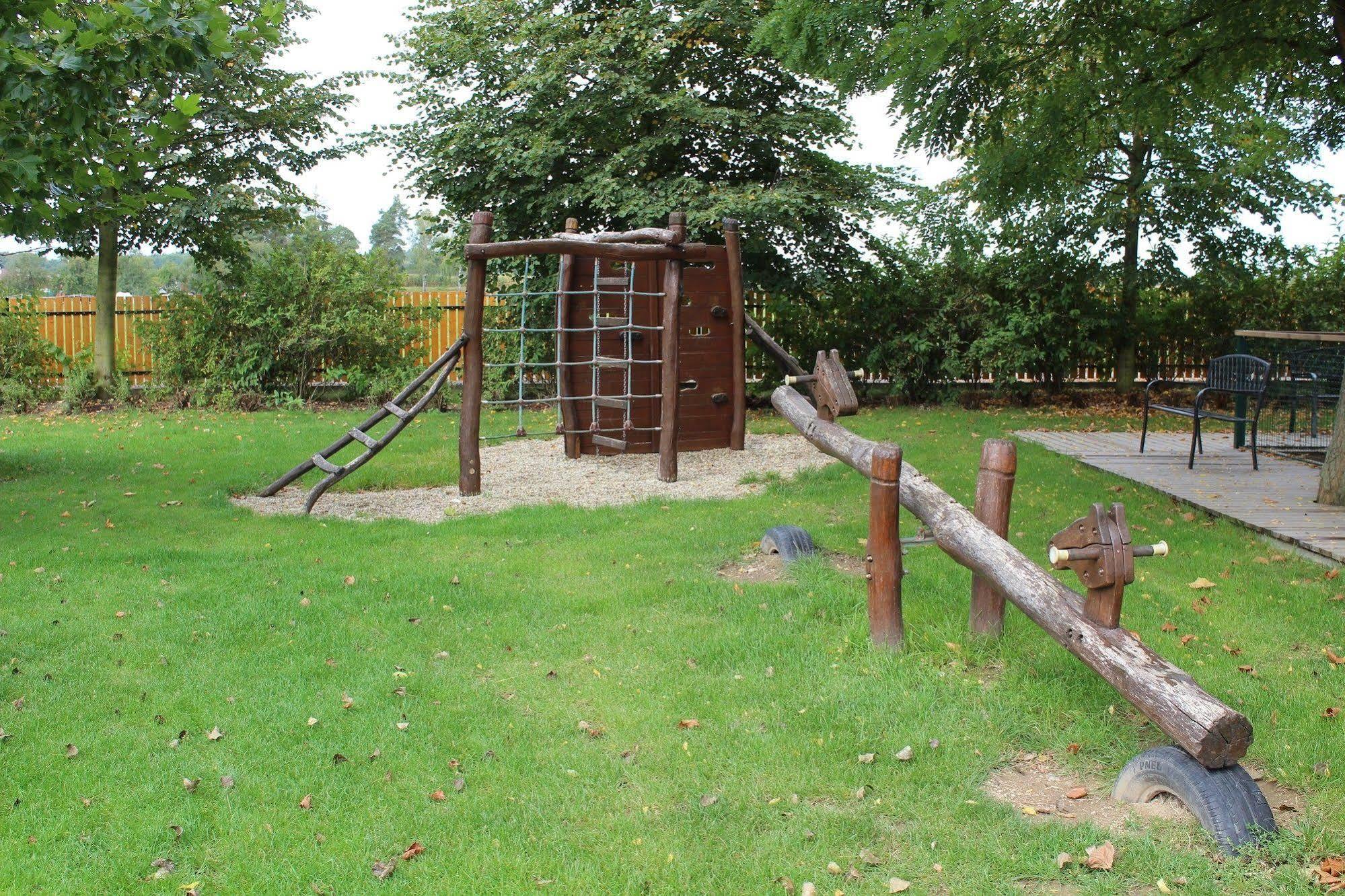 Farma Ptýrov Mnichovo Hradiste Exterior foto